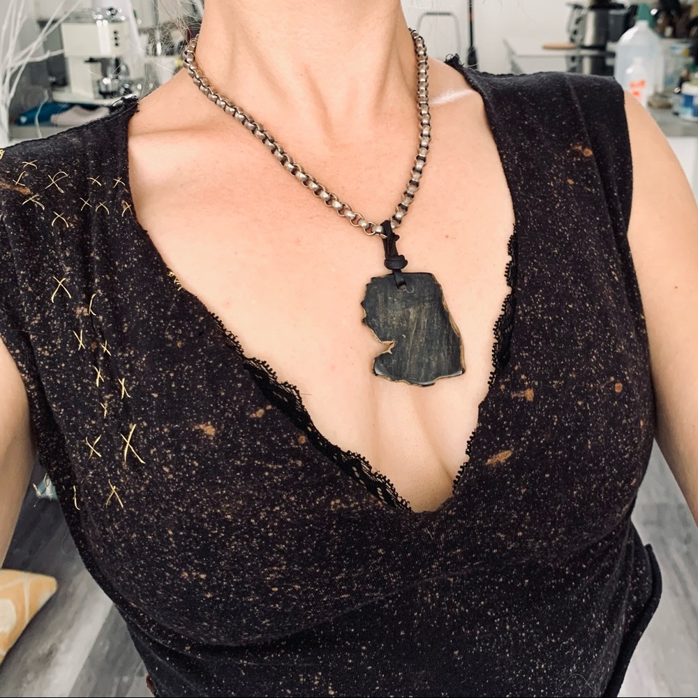 Petrified Wood Necklace Silver Rollo Chain - Picture 6 of 16